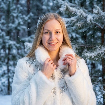 Фото в стиле «Зимняя королева» нейросетью